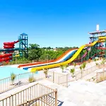 Piazza Diroma Com Acesso Ao Acqua Park