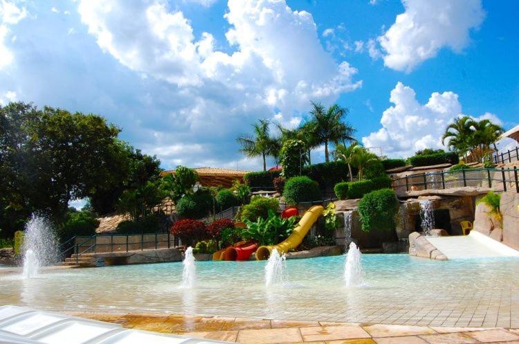 Aparthotel Piazza Diroma Com Acesso Ao Acqua Park Caldas Novas