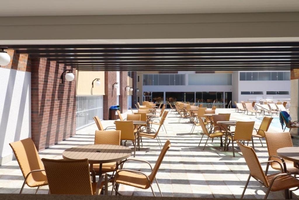 Piazza Diroma Com Acesso Ao Acqua Park Aparthotel Caldas Novas